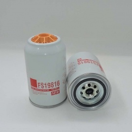 Reposição FS19816 Fleetguard Fuel Water Separator